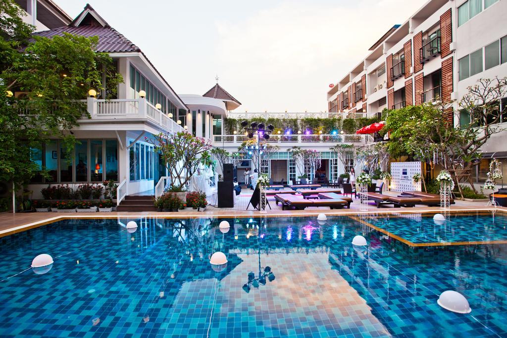 Paradise Hotel Udonthani Exterior foto